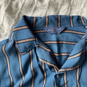 Men’s Short Sleeve Revere Collar Button Down